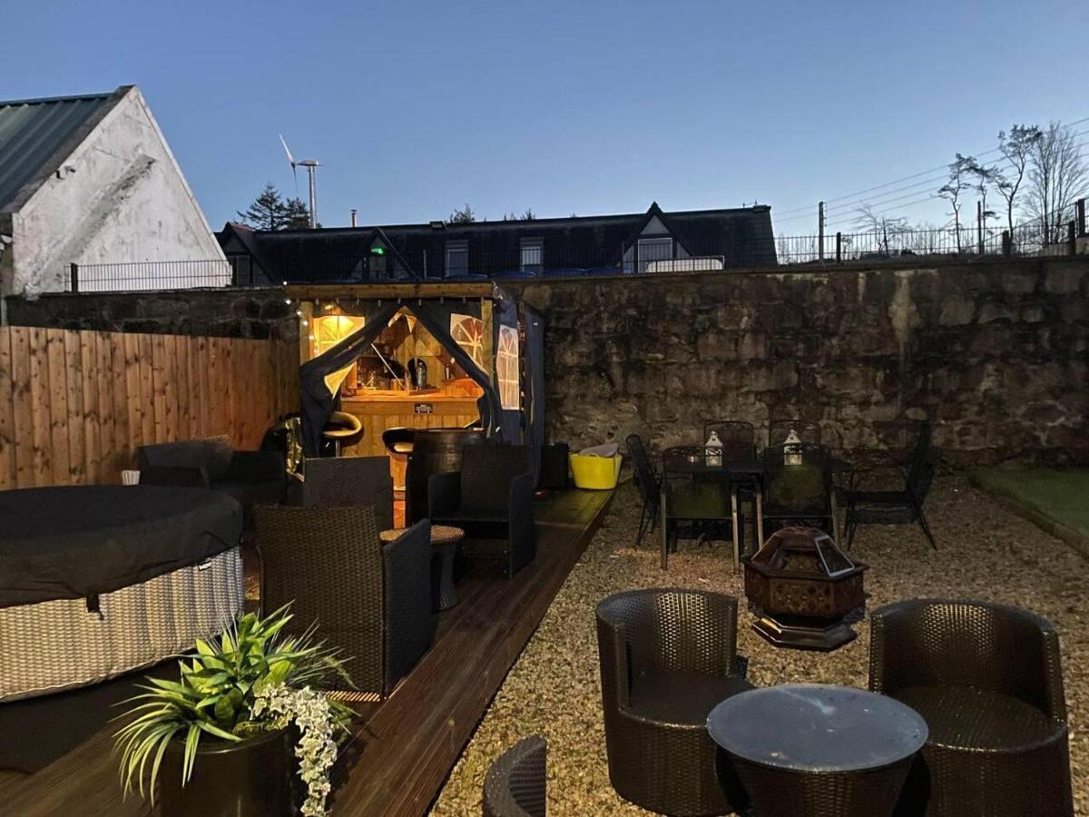 Rural Chapel Cottage Near Airport Bar & Hot Tub Aberdeen Buitenkant foto